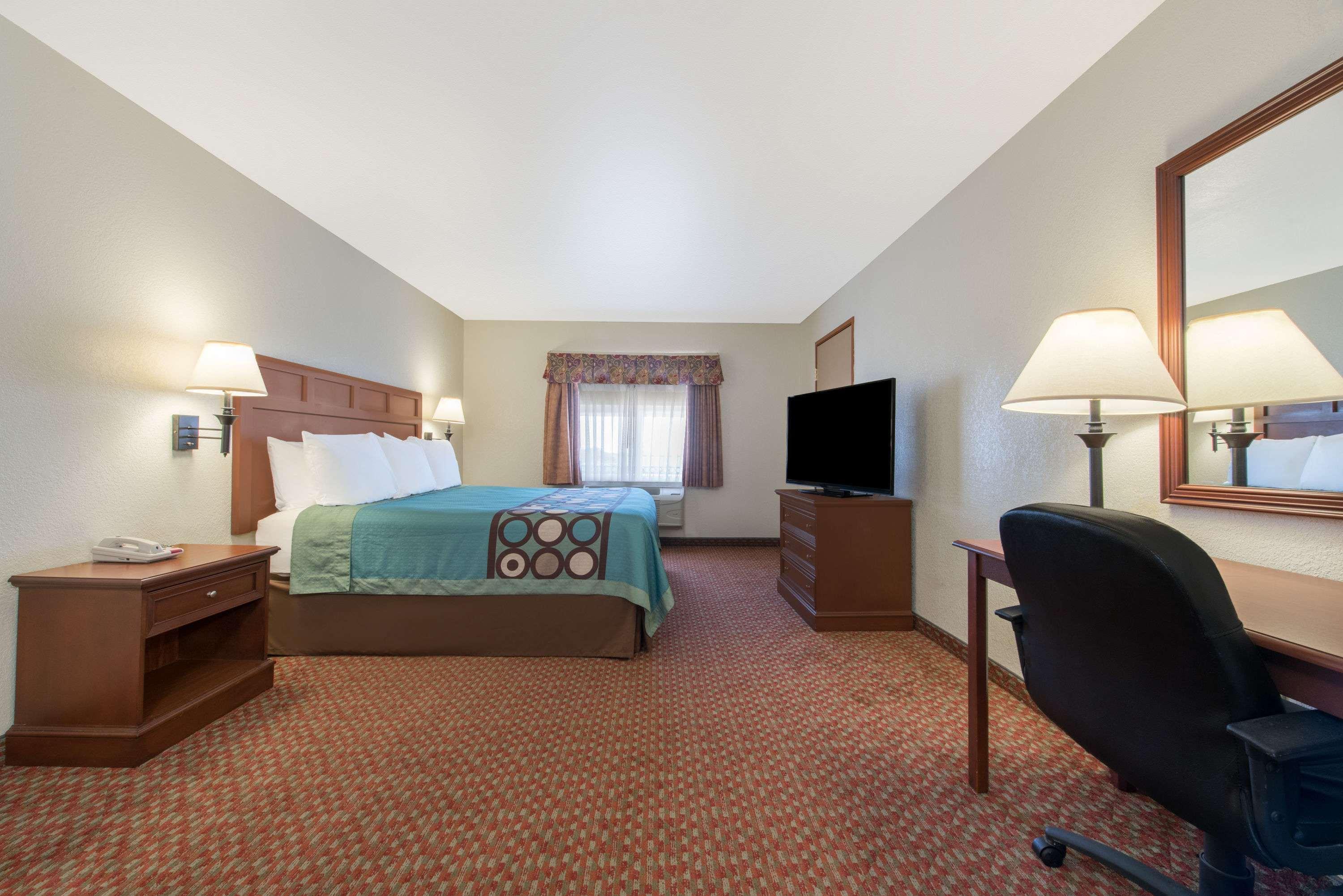 Отель Super 8 By Wyndham Abilene South Экстерьер фото